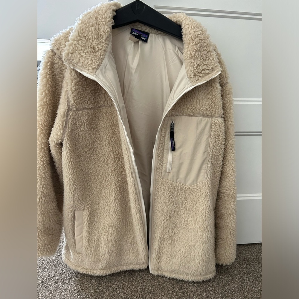 EUC Patagonia ladies jacket